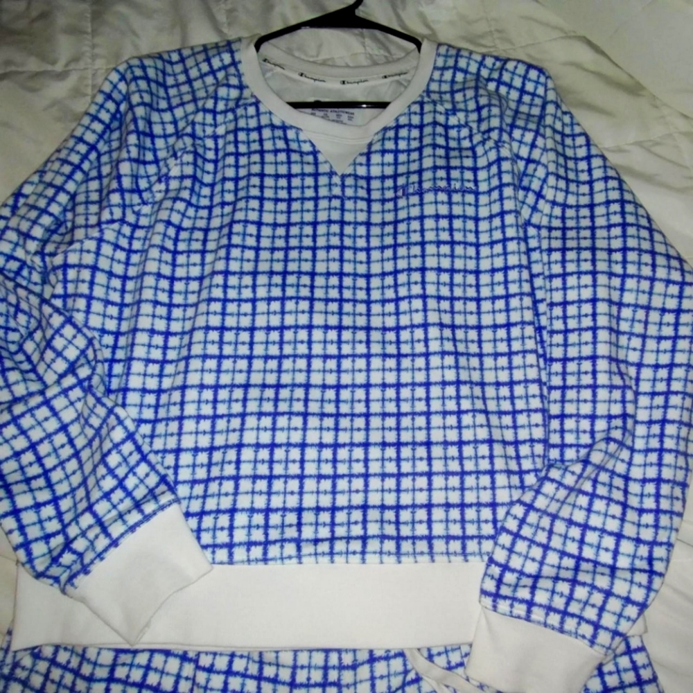 Champion authentic athletic wear women's reverse weave long sleeve sweatshirt XL